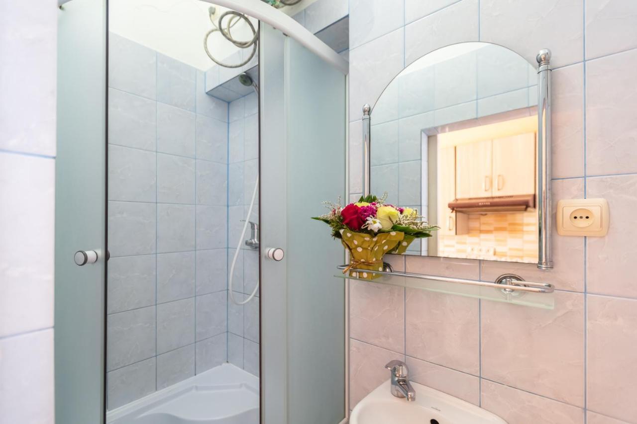 Smart Lwow House Appartement Buitenkant foto